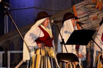 Centro y Anzar, de Telde, en el III Festival Folclórico Herencias (Foto Francisco Javier Santana)
